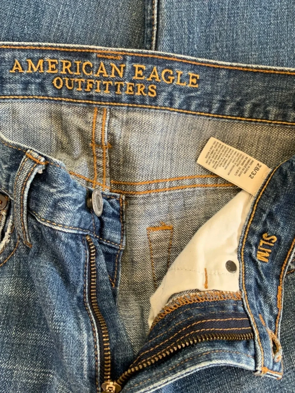 American Eagle Distressed Wash Slim Jeans
